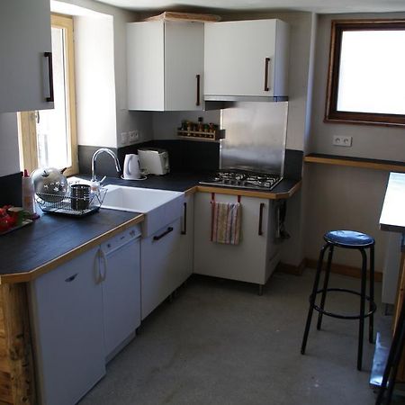 Appartement Dans Chalet De Montagne Bozel Kamer foto
